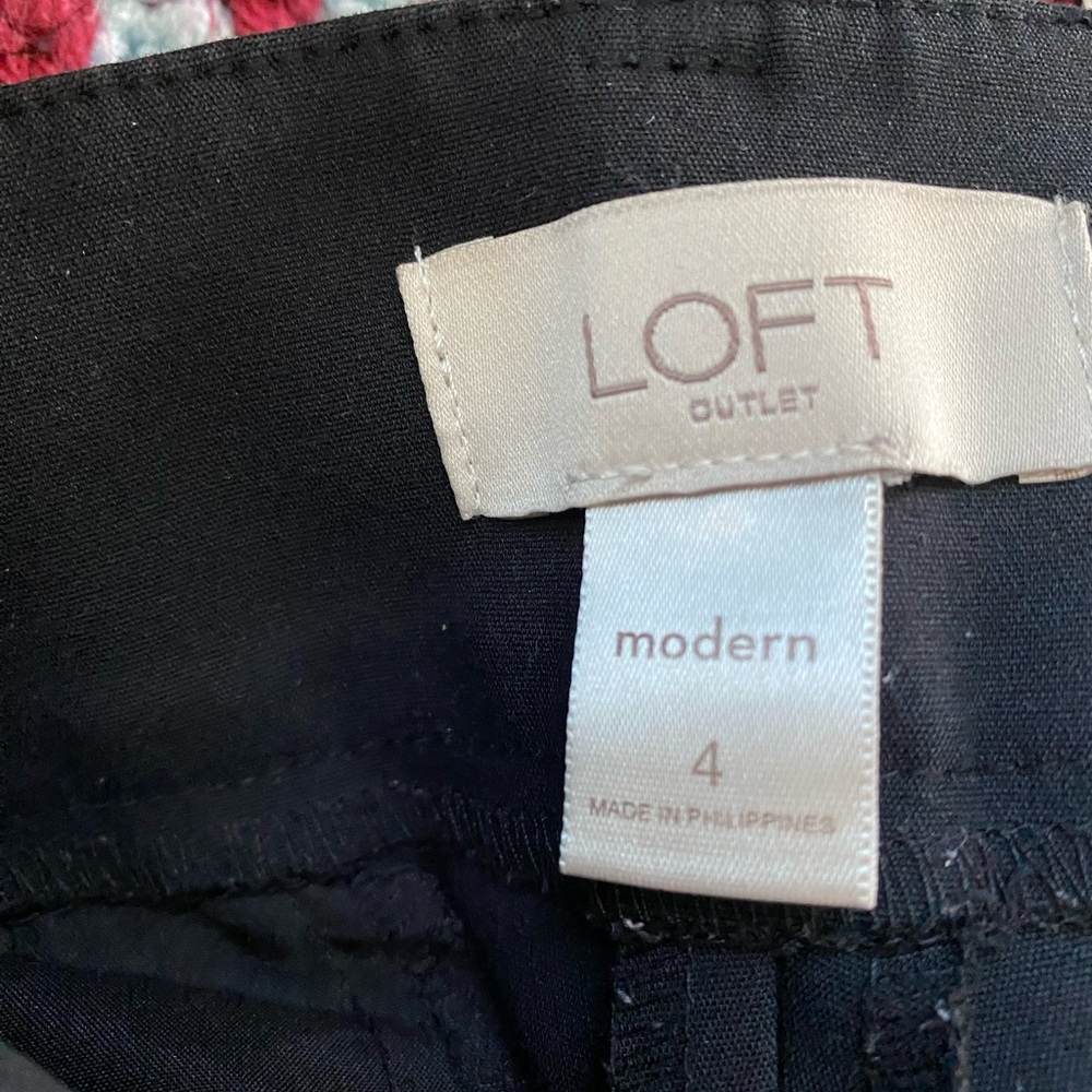 Loft Outlet size 4 Modern Skinny Ankle. - Picture 4 of 4